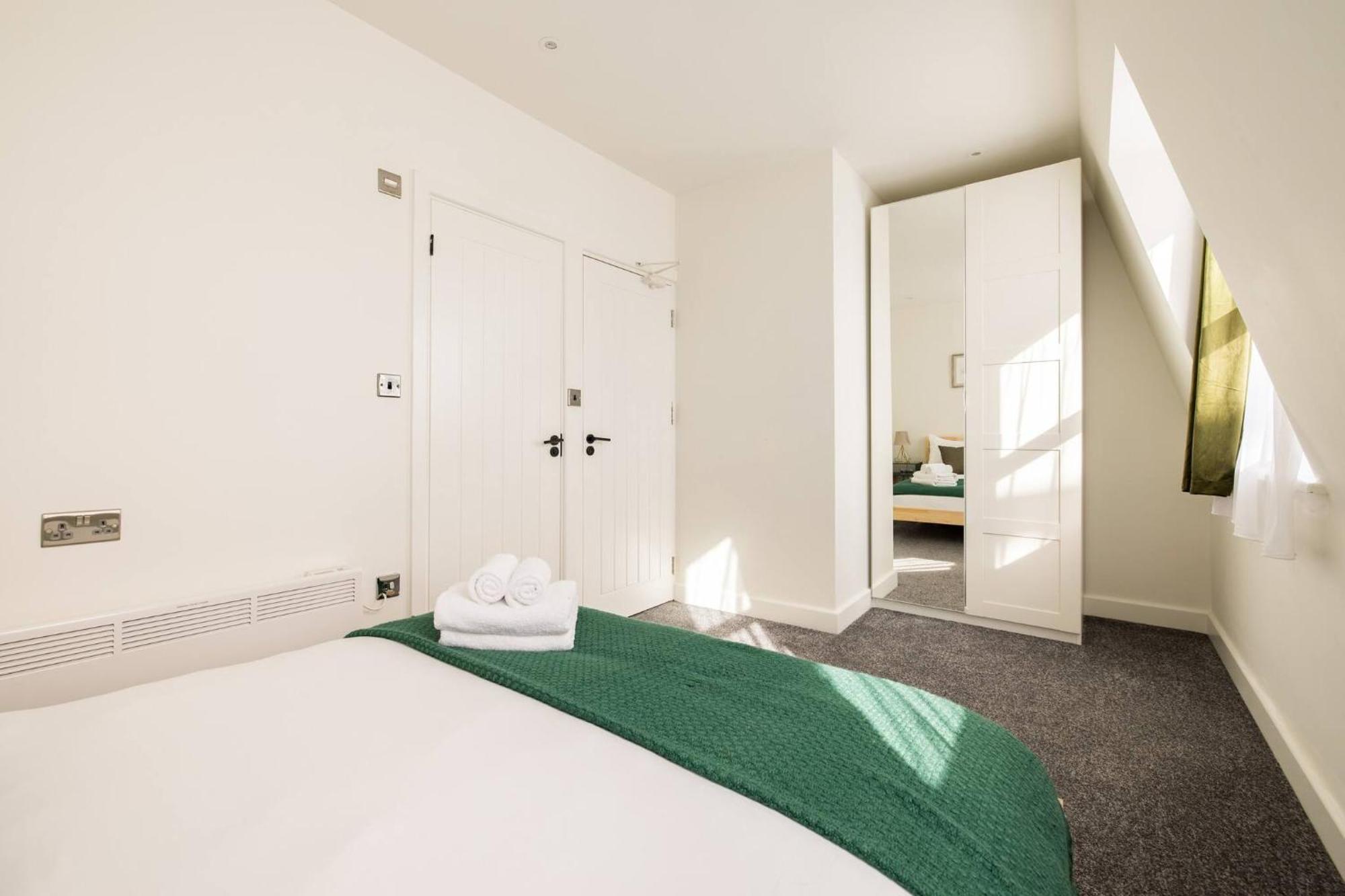 Wild Roses Serviced Apartments - Chelsea London Bagian luar foto